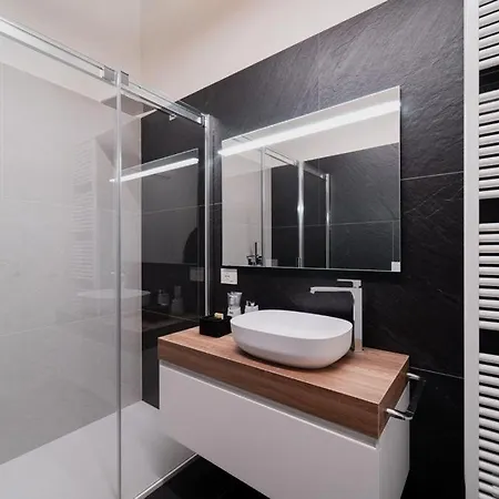 Flores Apartment Verona