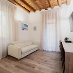Apartment Flores Verona